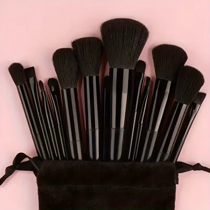 Makeup Brush Set — Concealer, Blush, Powder, Eyeshadow & Foundation Brushes