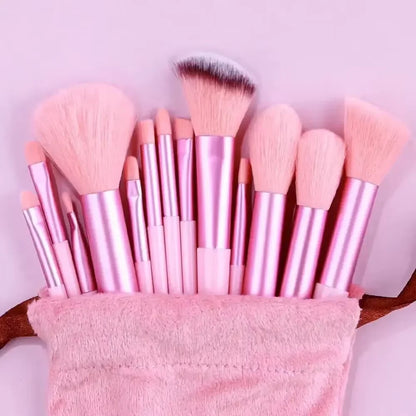 Makeup Brush Set — Concealer, Blush, Powder, Eyeshadow & Foundation Brushes